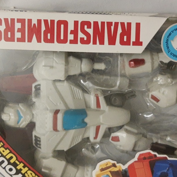 Transformers Hero Mashers JETFIRE SEALED w *BOX DAMAGE* - Picture 8 of 10